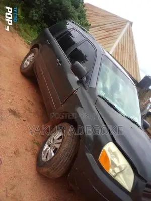 Honda Pilot 2005 Black