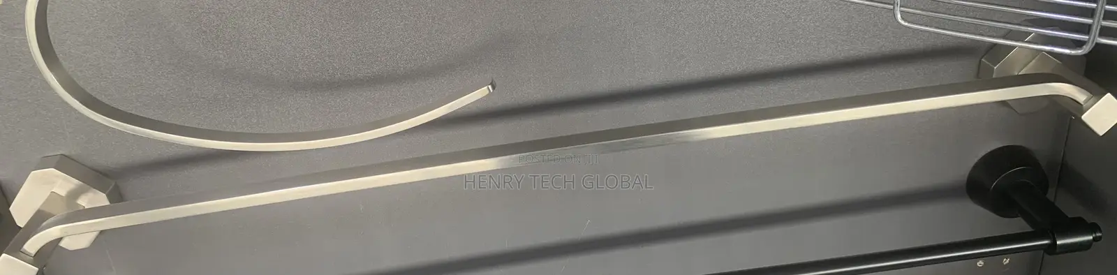 Quality Single Quality Towel Rail (60cm)