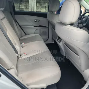 Toyota Venza 2012 Silver