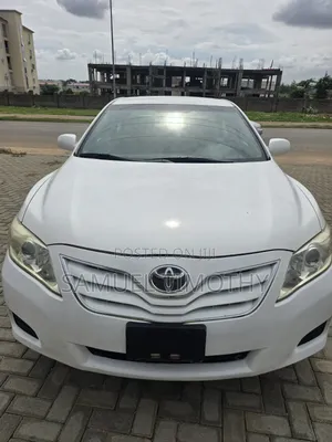 Toyota Camry 2010 White
