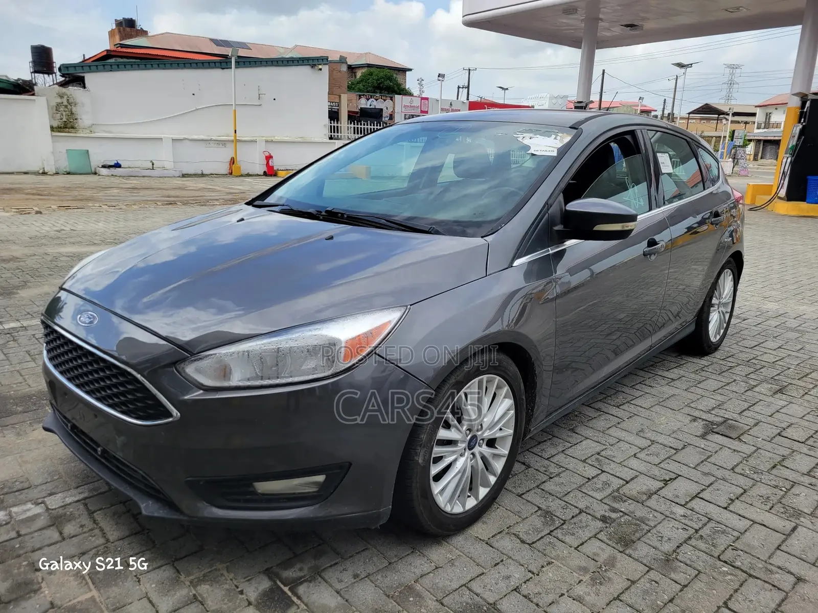 Ford Focus 2015 Gray