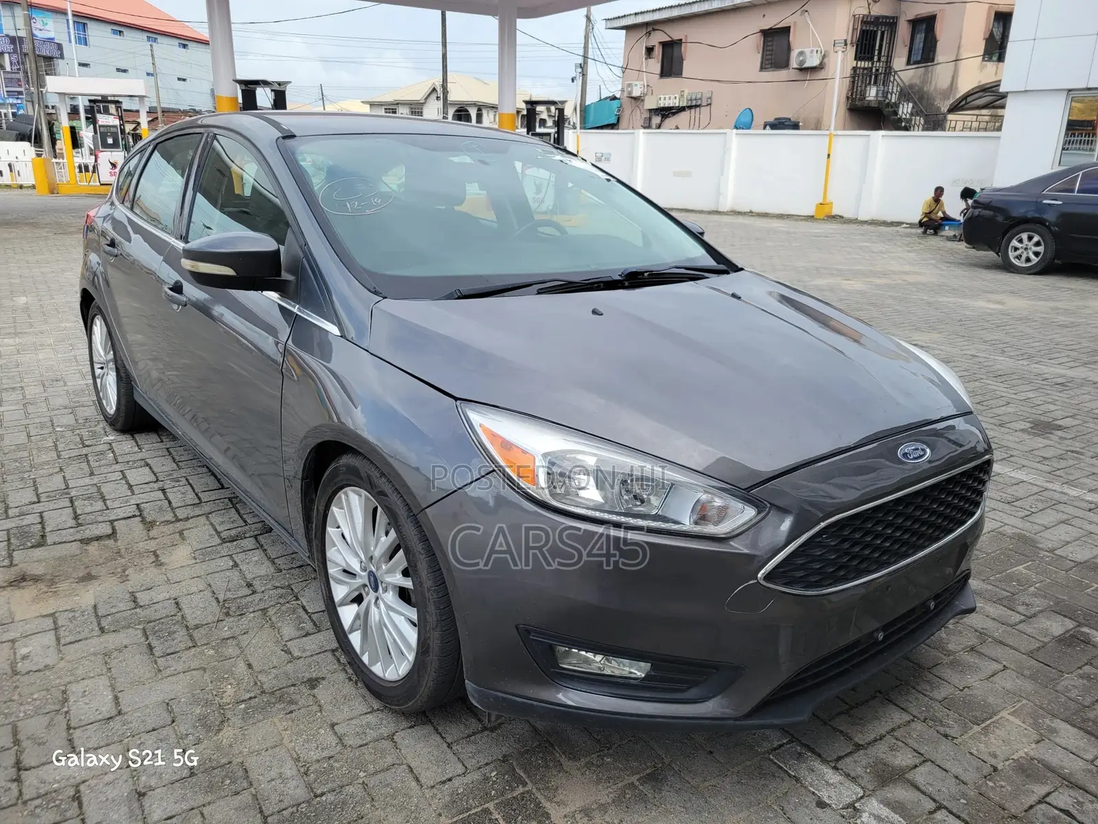 Ford Focus 2015 Gray