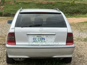 Mercedes-Benz C180 2002 Silver