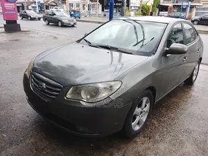 Hyundai Elantra 2010 Gray