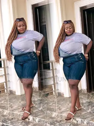 Plus-Size Denim Overall Shorts Set