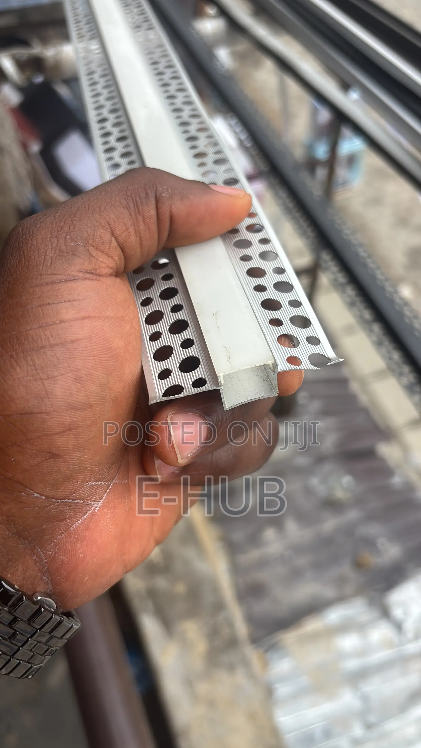 Double Hand Aluminum Profile