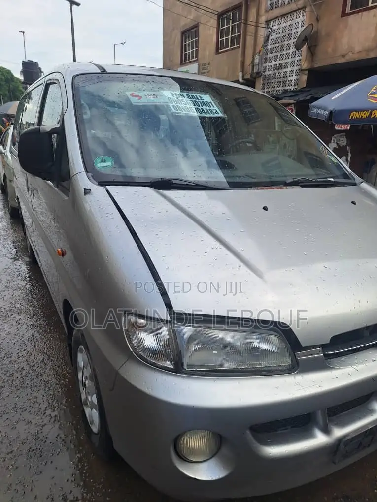 Hyundai H1 1999 Silver