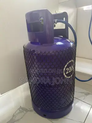 12.5kg Gas Cylinder With Accessories