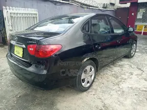 Hyundai Elantra 2010 Black