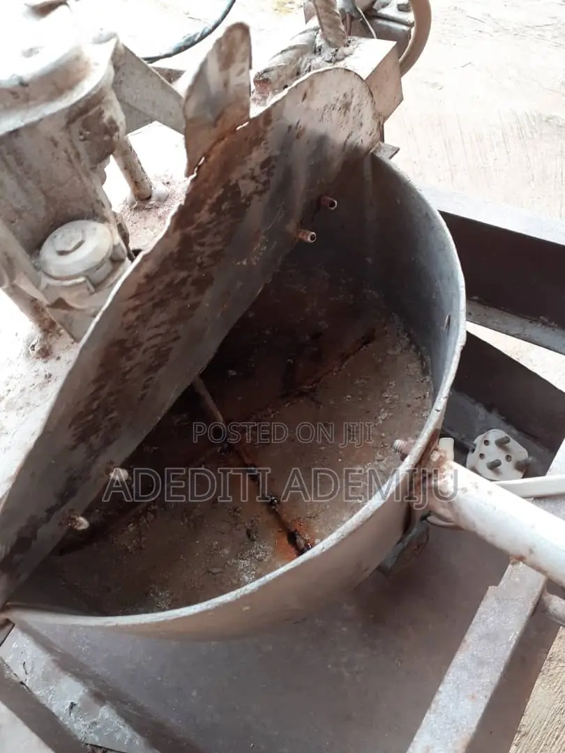 Pop-corn Machine
