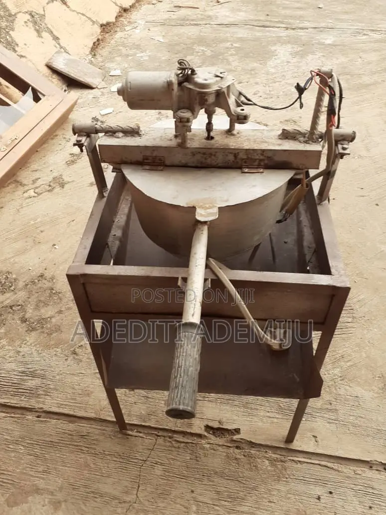 Pop-corn Machine