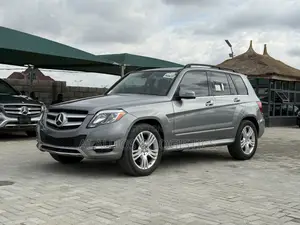 Mercedes-Benz GLK-Class Base GLK 350 4dr AWD 4MATIC (3.5L 6cyl 7A) 2015
