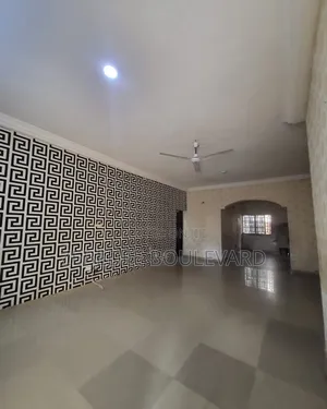 3bdrm Block of Flats in Durumi for rent