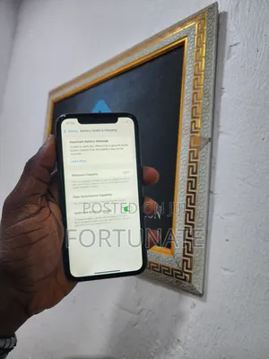 Apple iPhone 11 64 GB Black