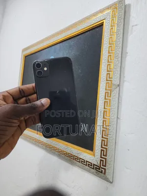 Apple iPhone 11 64 GB Black