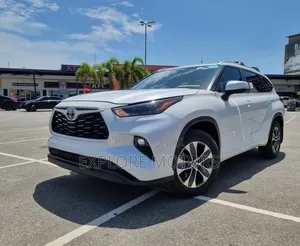 Toyota Highlander 2025 White