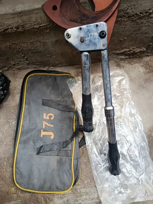 Hand Ratchet Cable Cutter ( 750mm)