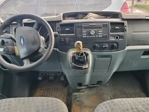 Ford Transit 2000 White