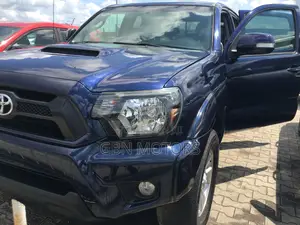 Toyota Tacoma 2012 Blue
