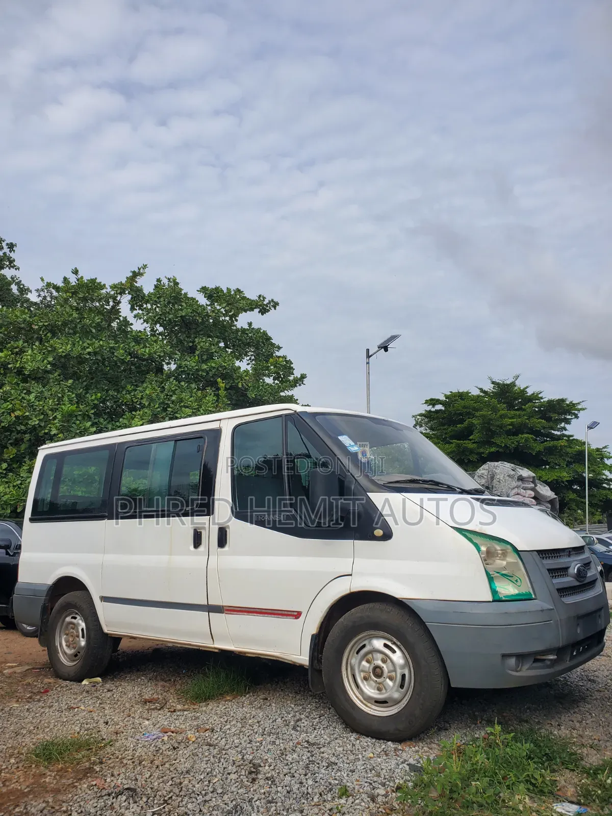 Ford Transit 2000 White