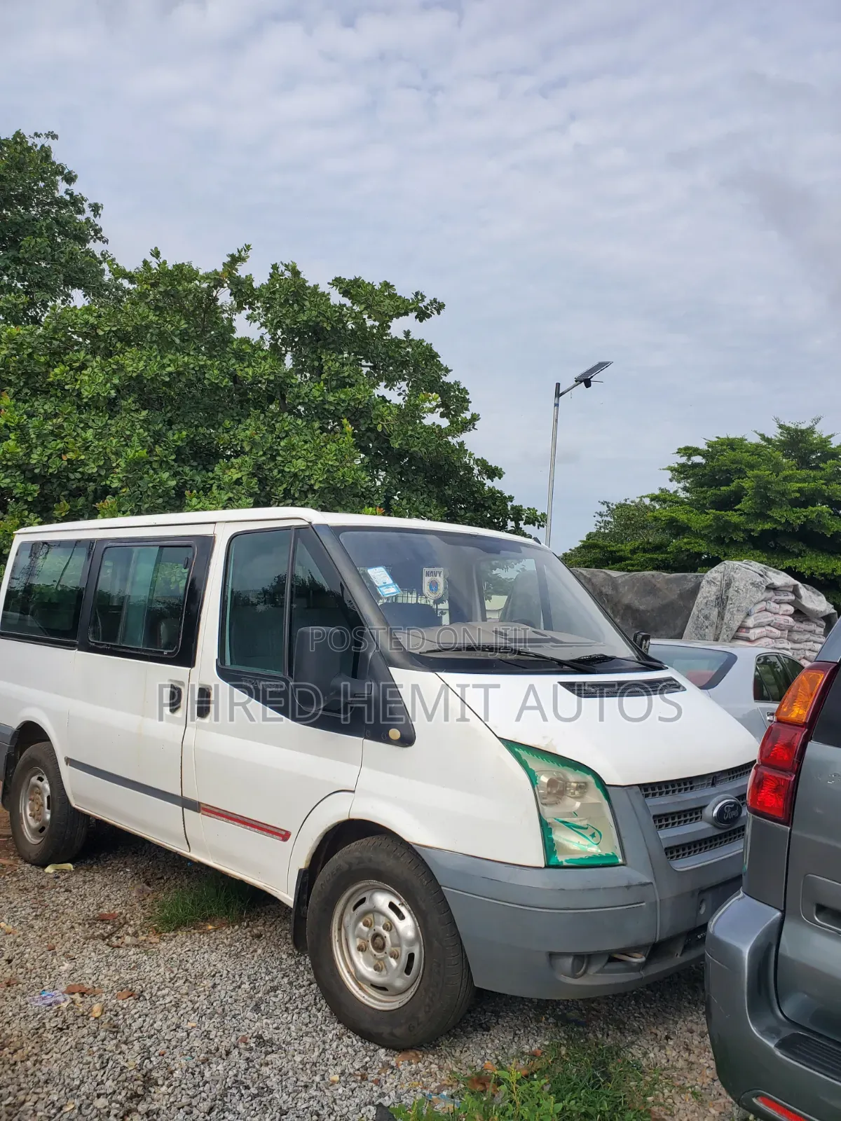 Ford Transit 2000 White