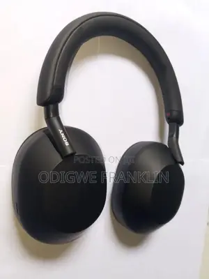 Sony Wh-1000xm5
