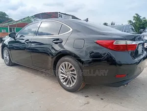 Lexus ES 2013 Black