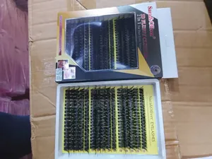 Cluster Lashes