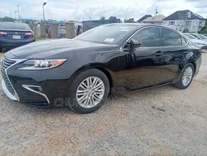 Lexus ES 2016 Black
