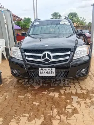 Mercedes-Benz GLK-Class 2011 Black