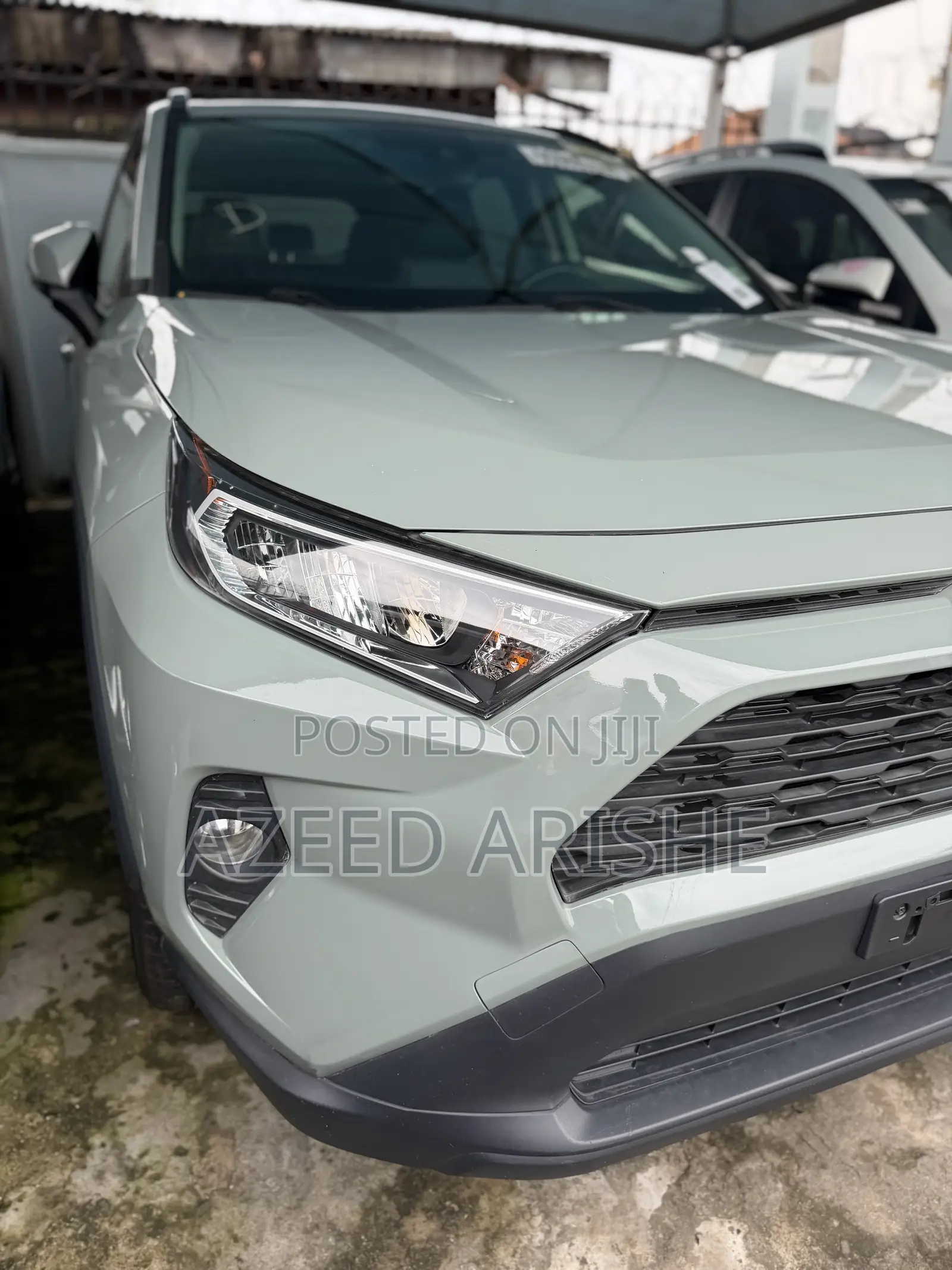Toyota RAV4 XLE 2021 Green