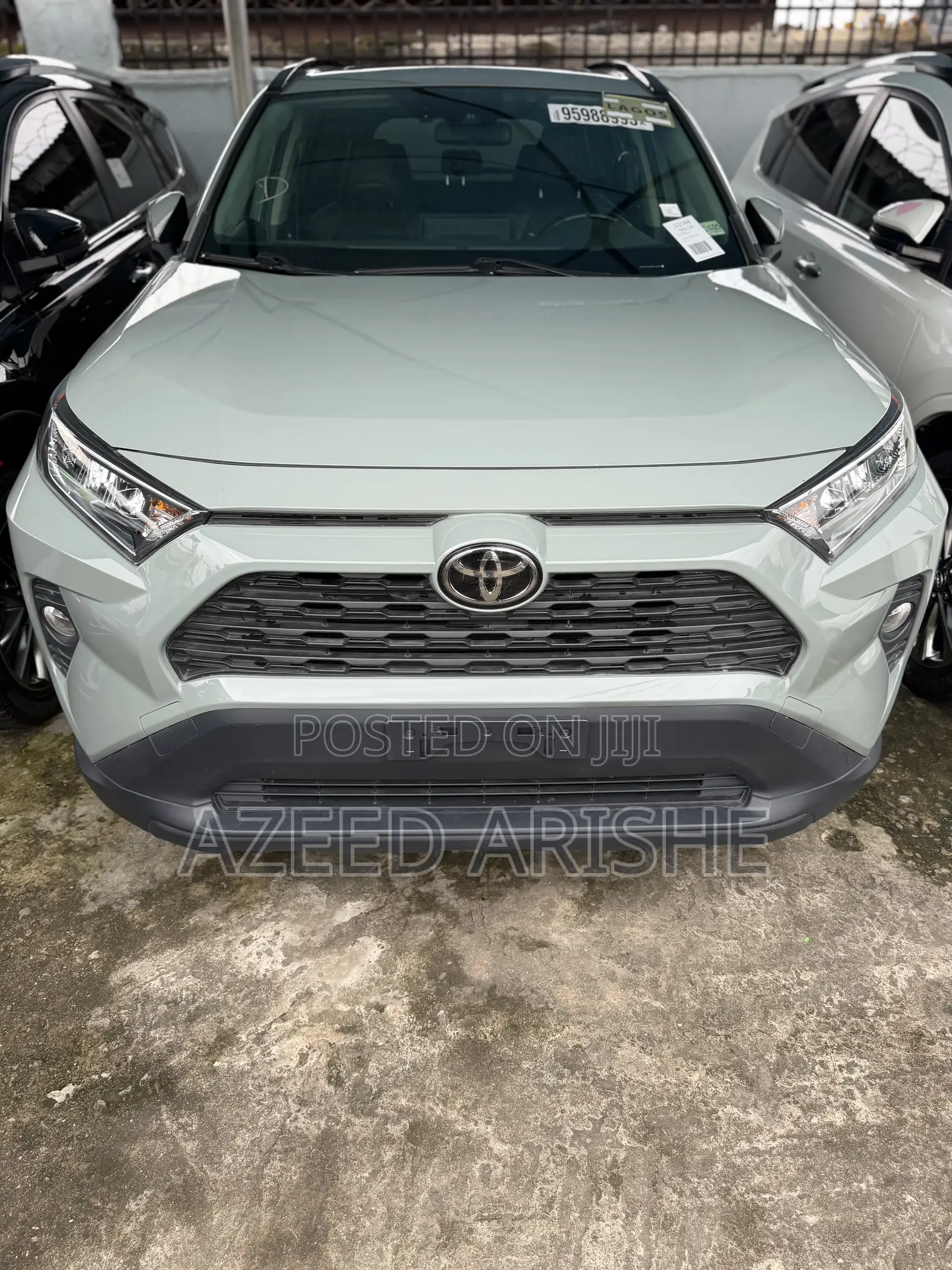 Toyota RAV4 XLE 2021 Green