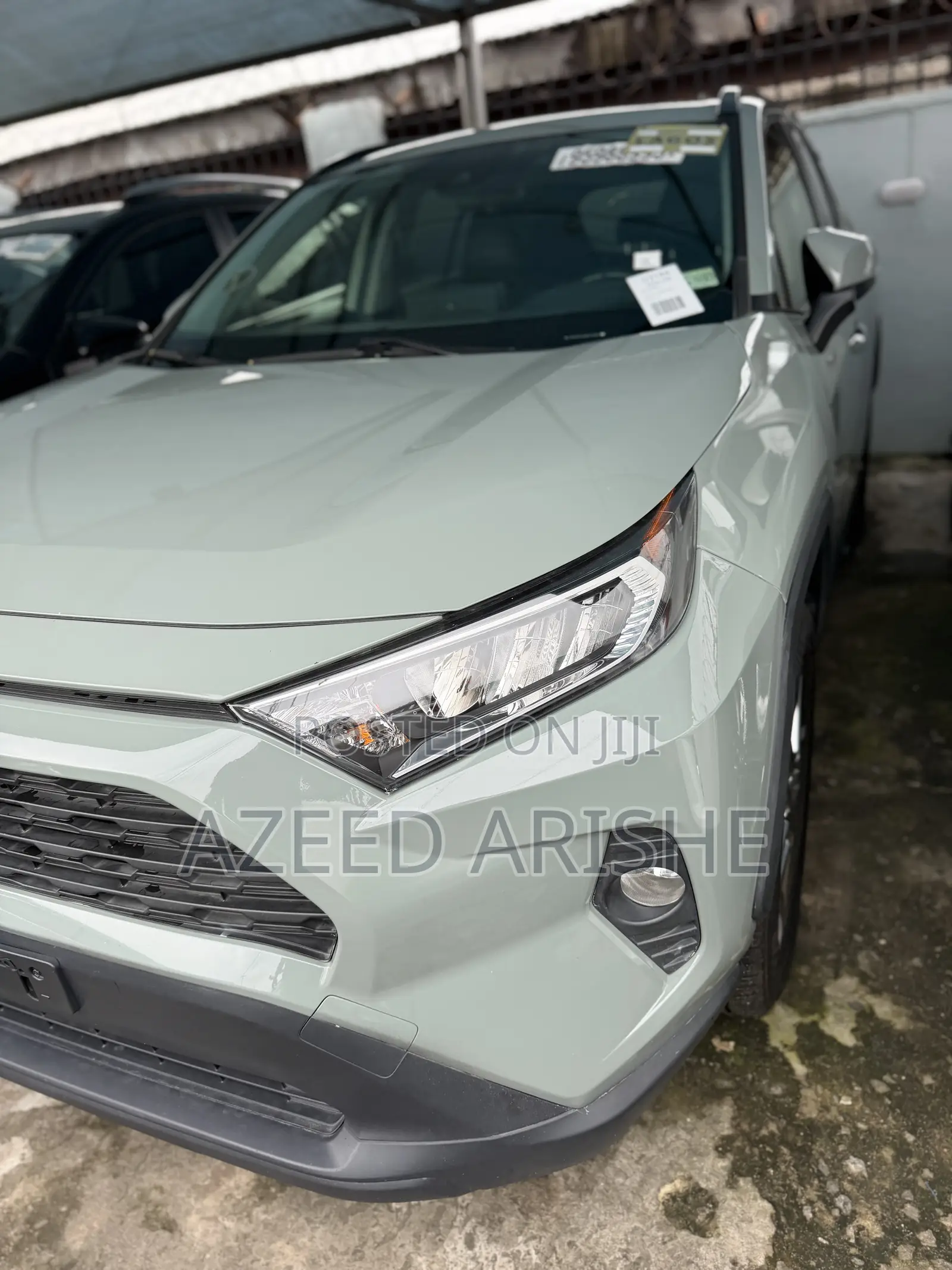 Toyota RAV4 XLE 2021 Green