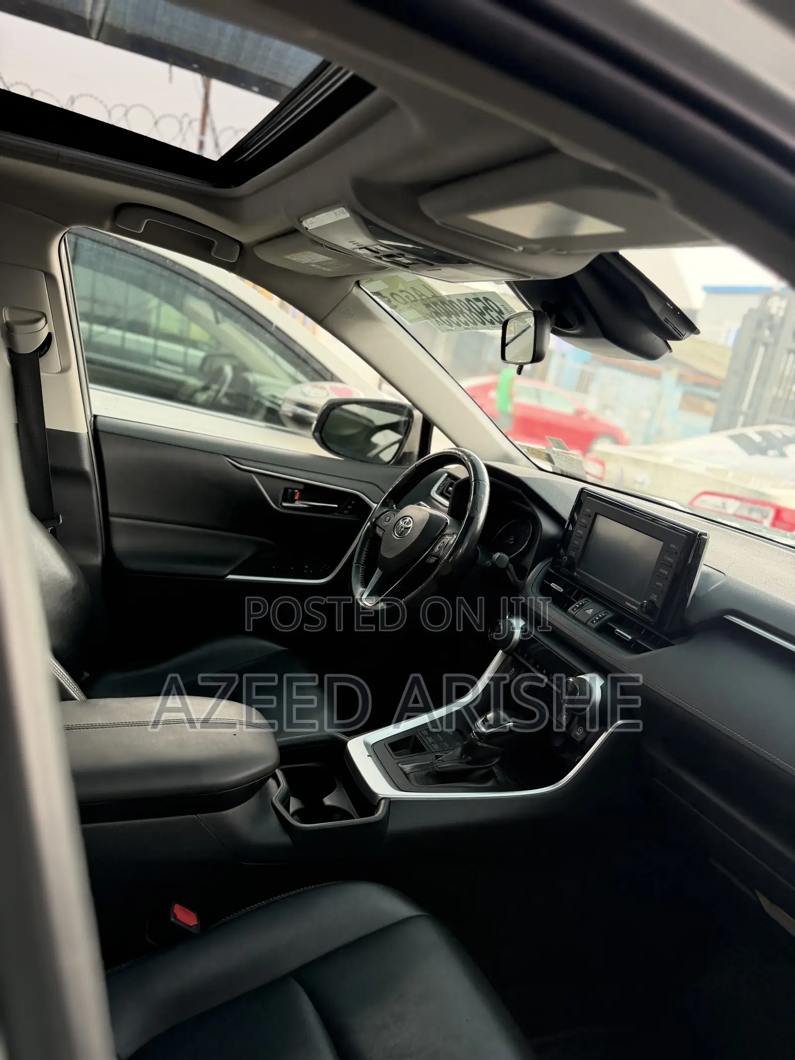 Toyota RAV4 XLE 2021 Green