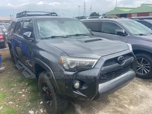 Toyota 4-Runner TRD Pro 2020 Gray
