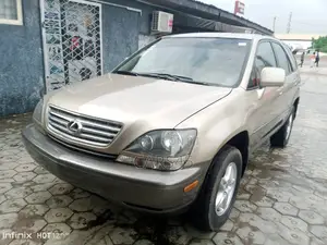 Lexus RX 2000 Gold