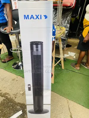 Maxi Oscillating Tower Fan