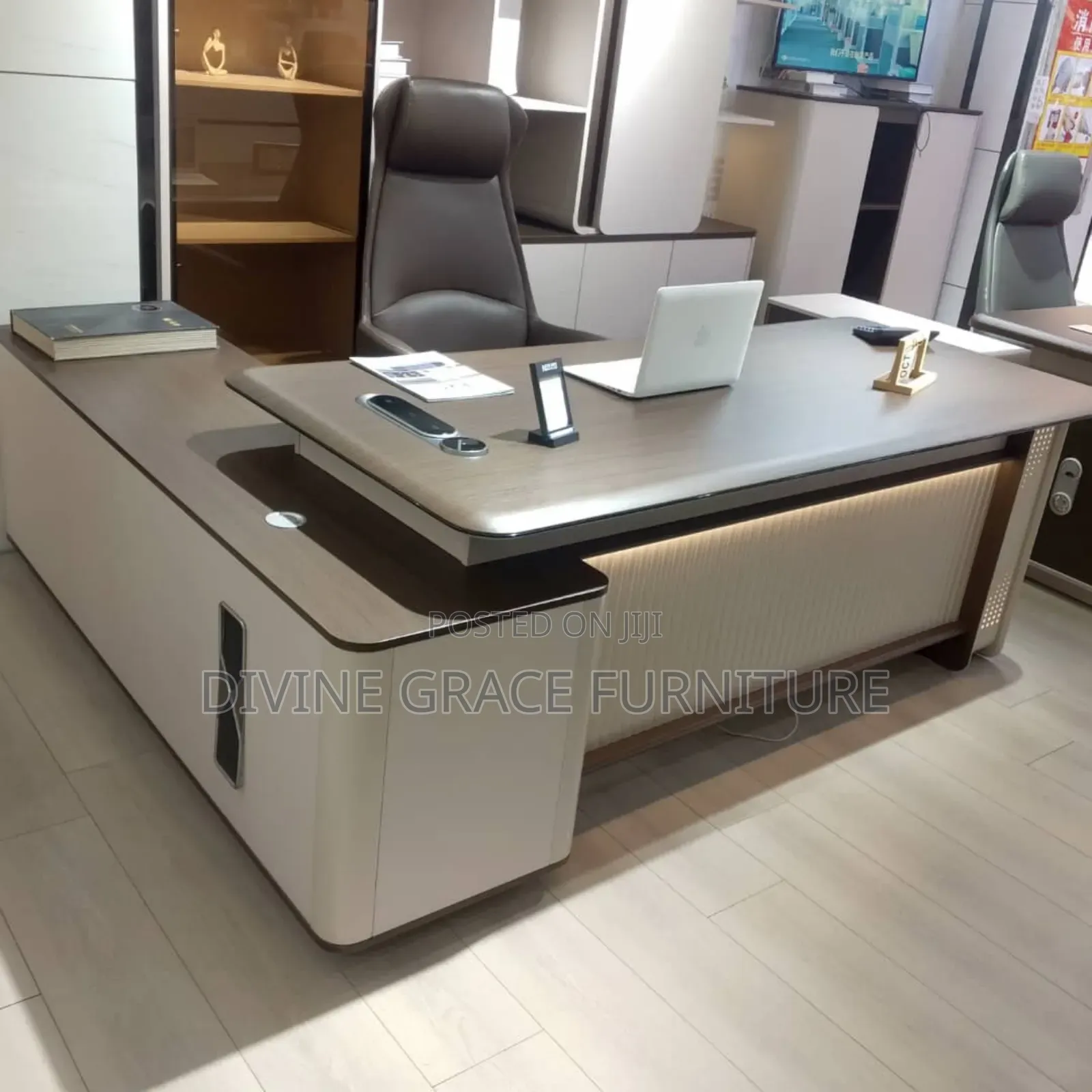 High Quality Executive Imported Office Table