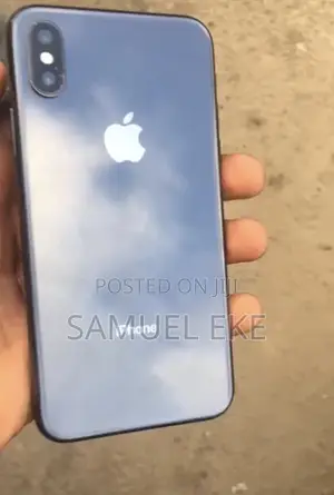 Apple iPhone X 64 GB Black