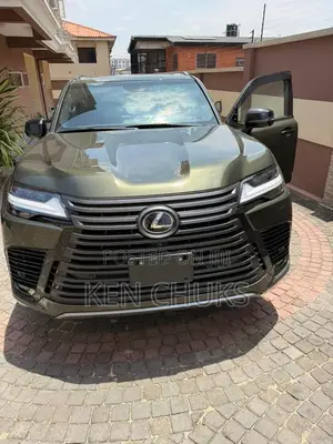 Lexus LX 2024