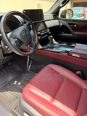 Lexus LX 2024