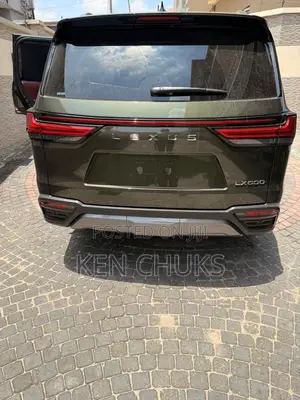 Lexus LX 2024