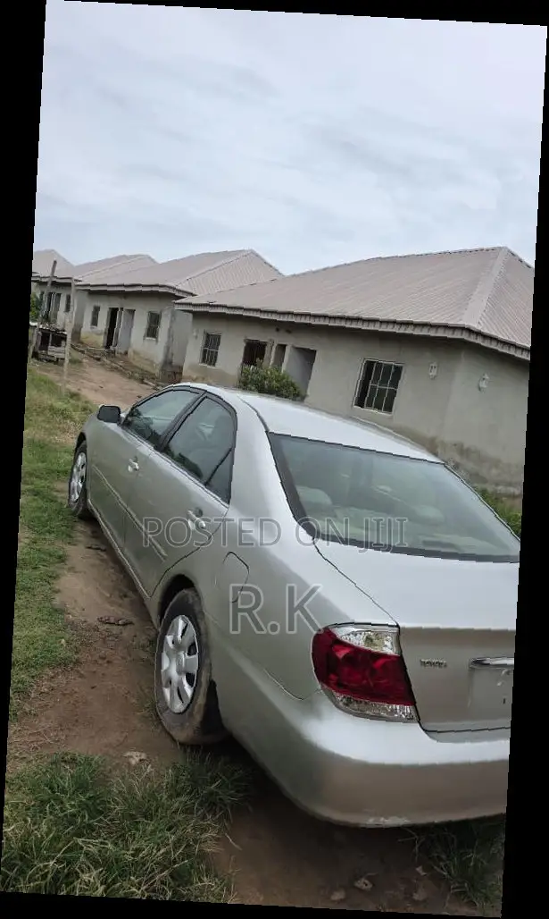 Toyota Camry 2003 Silver