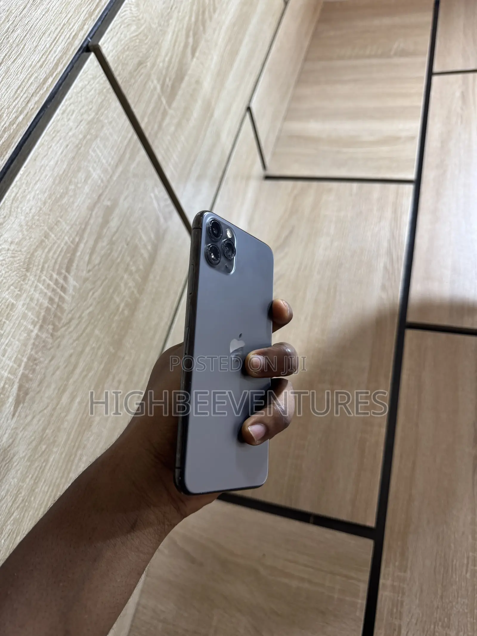 Apple iPhone 11 Pro Max 64 GB Black