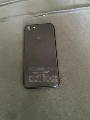 Apple iPhone 7 32 GB Black