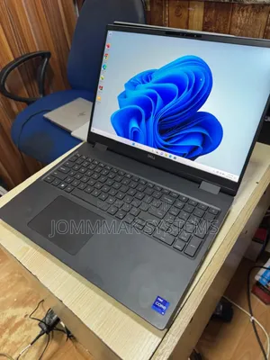 Laptop Dell Precision 7670 32GB Intel Core i9 SSD 512GB