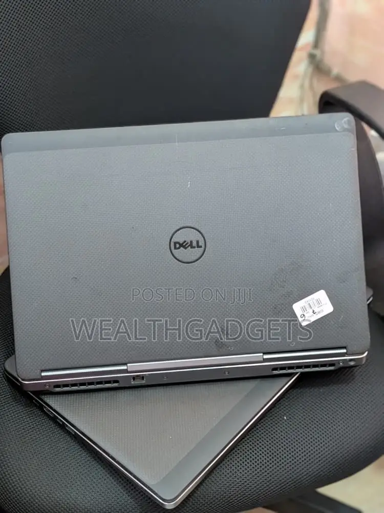Laptop Dell Precision 7510 16GB Intel Core i7 SSD 256GB