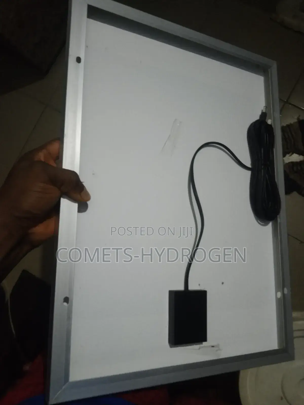 Qasa Solar Generator With Solar Panel