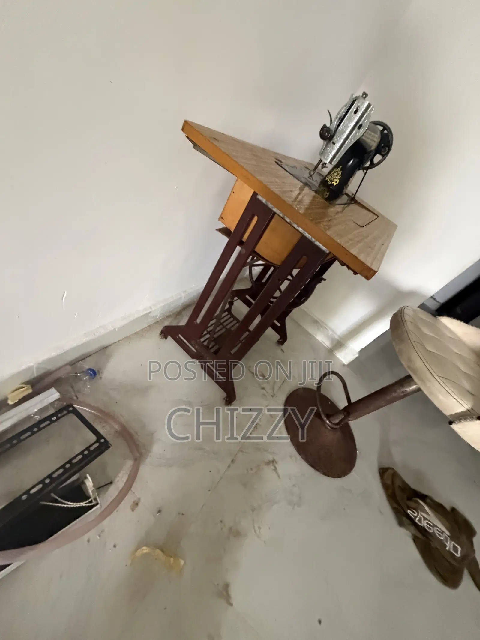 Sewing Machine