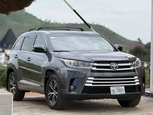 Toyota Highlander 2016 Gray
